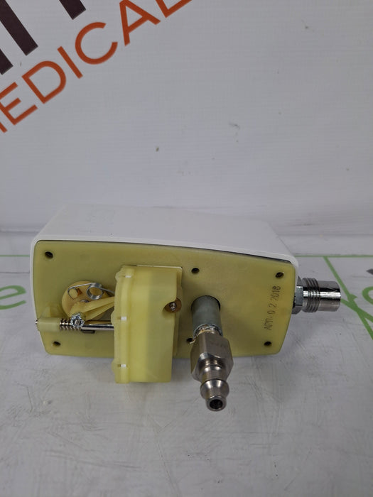 Precision Medical PM3300 Intermittent Vacuum Regulator