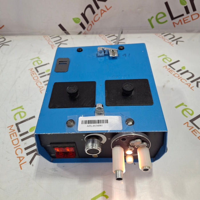 Pilling Surgical 52-1211 Illuminator Light Source