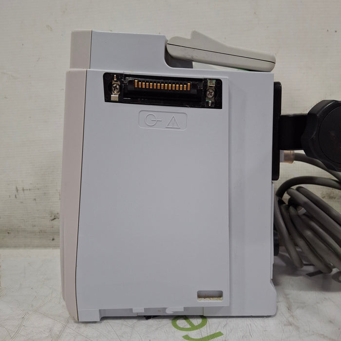 CareFusion Alaris 8015 Large Screen POC Infusion Pump