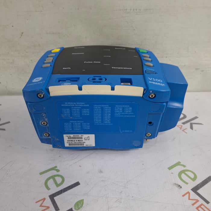 GE Healthcare Dinamap V100 - NIBP, SpO2, Temp Vital Signs Monitor