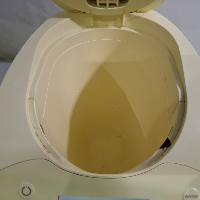 Medela 87115 Waterless Milk Warmer