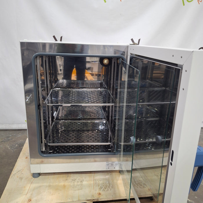 Thermo Scientific Heratherm IGS100 Incubator