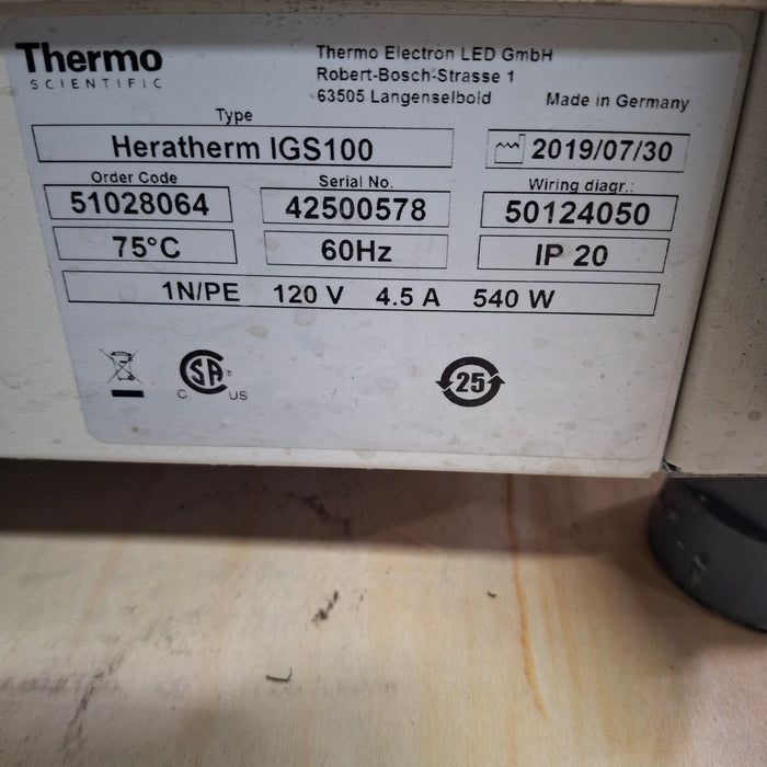 Thermo Scientific Heratherm IGS100 Incubator