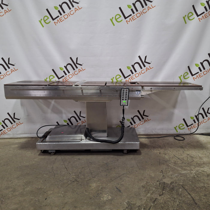 Skytron 3100 Surgical Table
