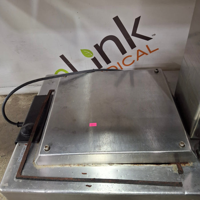 Skytron 3100 Surgical Table