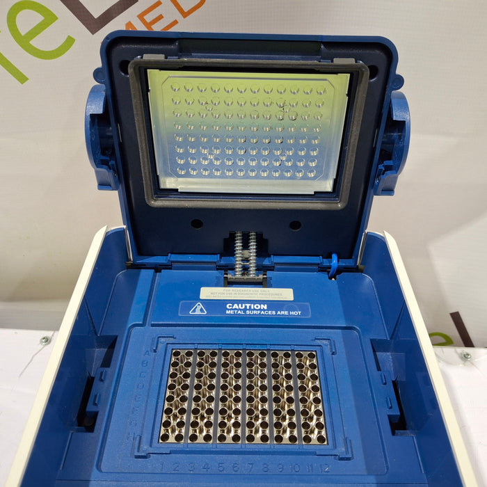 Applied Biosystems Veriti 96 Well Thermocycler