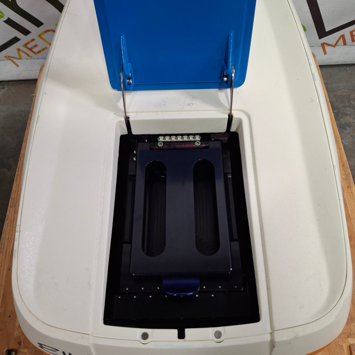 Protein simple Ella Immunoassy Analyzer