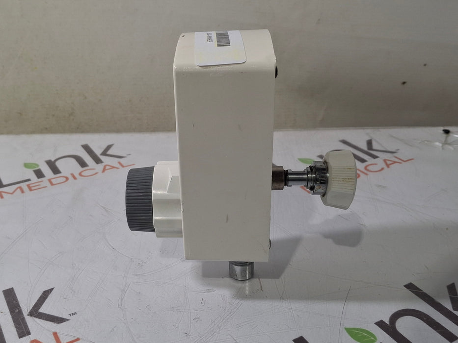 Precision Medical PM3000 Continuous Line Vacuum Regulator