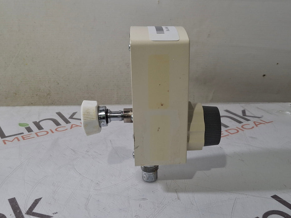 Precision Medical PM3000 Continuous Line Vacuum Regulator