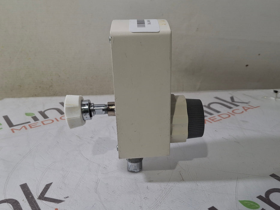 Precision Medical PM3000 Continuous Line Vacuum Regulator