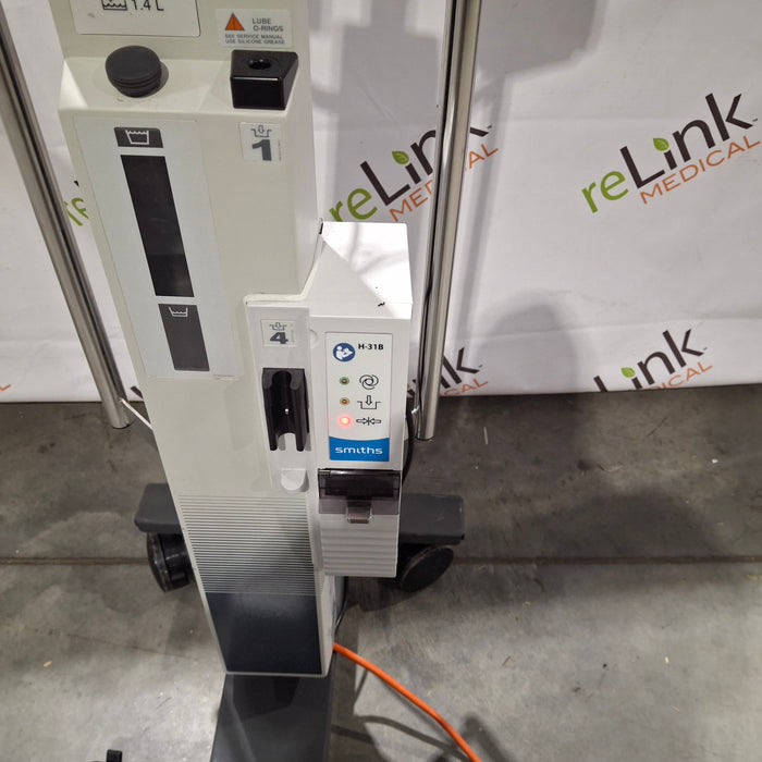 Level 1 Technologies Inc. H-1200 Fluid Warmer