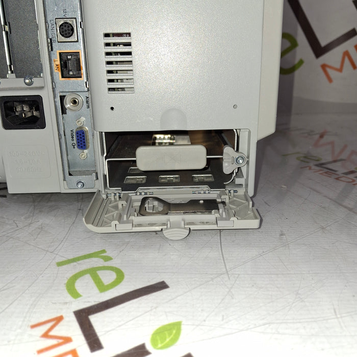 Philips IntelliVue MP50 Patient Monitor