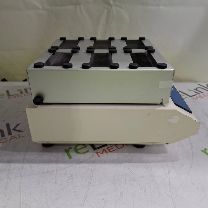 Roche Diagnostics Heidolph VibraMax 100 Vibrating Platform Shaker