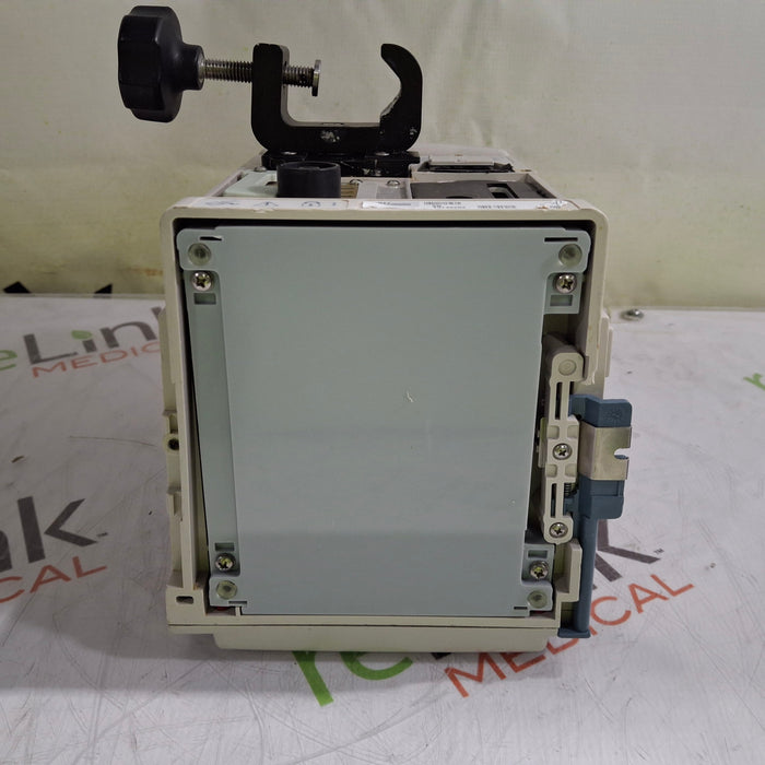 CareFusion Alaris 8015 Large Screen POC Infusion Pump