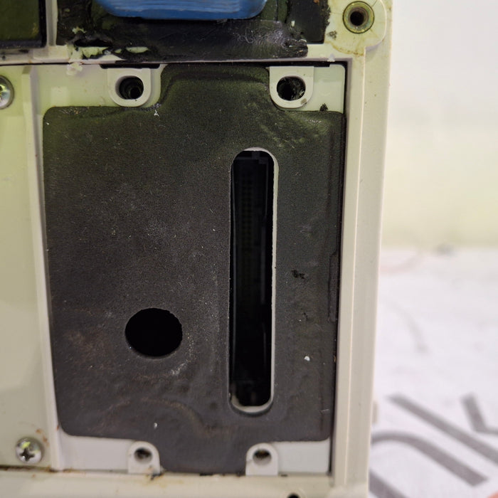 CareFusion Alaris 8015 Large Screen POC Infusion Pump