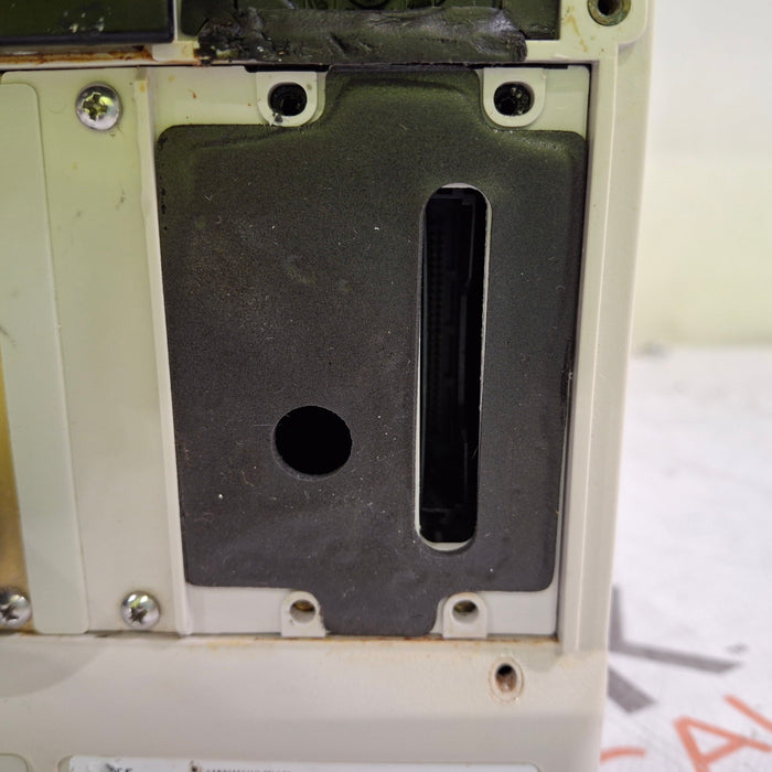 CareFusion Alaris 8015 Large Screen POC Infusion Pump