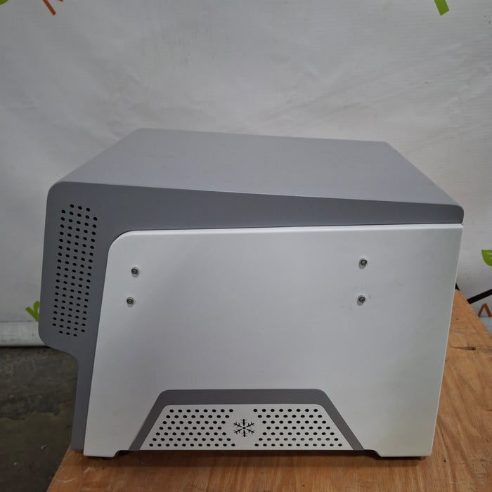 Miramhoo Aesthetics Cryo Skin Cooler 2