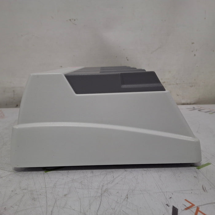 Stryker 7110-120-000 Battery Charger