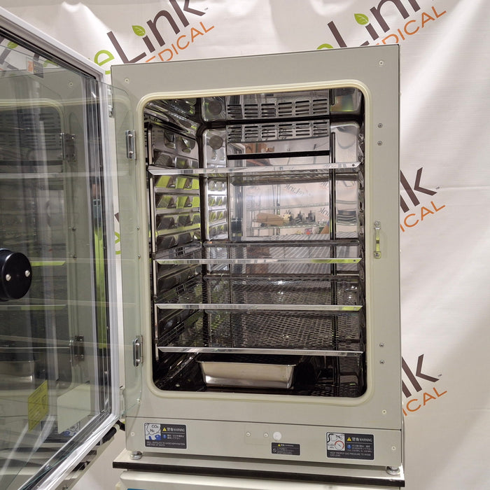 Sanyo MCO-17AIC CO2 Incubator