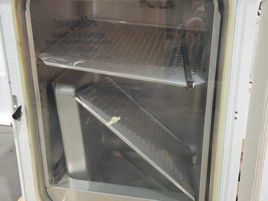 Thermo Scientific Isotemp Water Jacketed CO2 Incubator