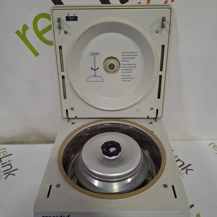 Eppendorf 5417C Centrifuge