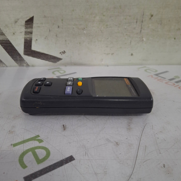 Fluke 51 II Thermometer