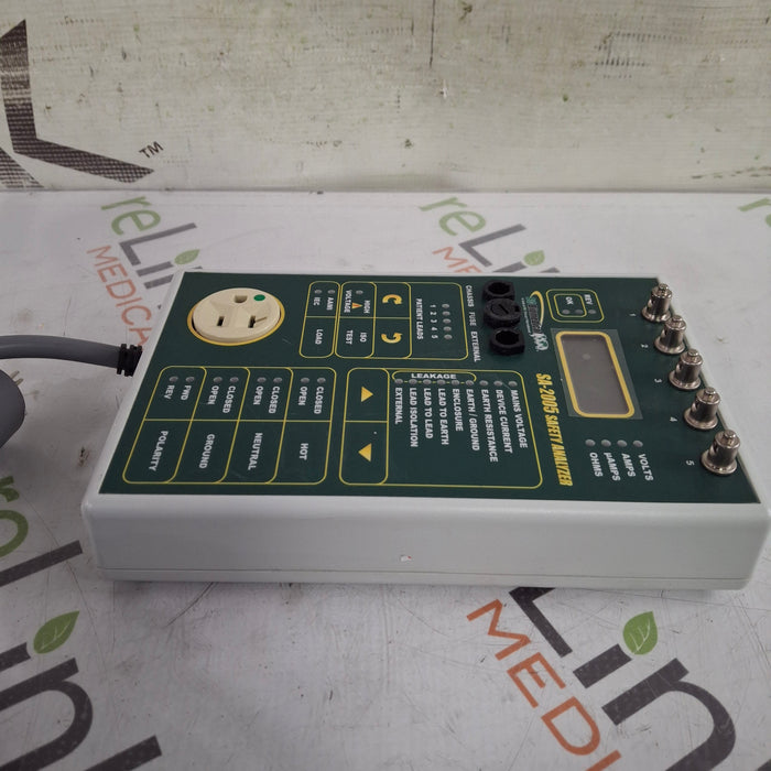 BC Biomedical SA-2005 Safety Analyzer