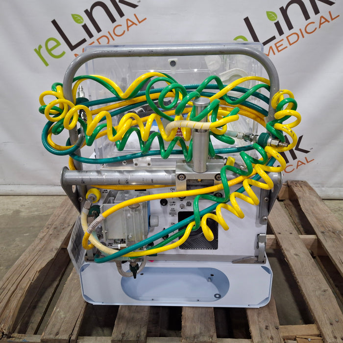 Airborne PulseOx Voyager Transport Incubator