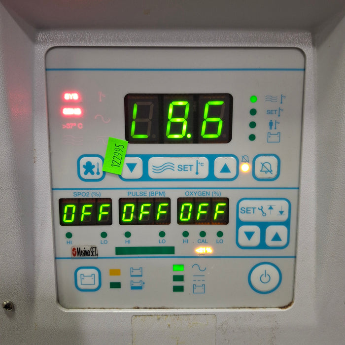 Airborne PulseOx Voyager Transport Incubator