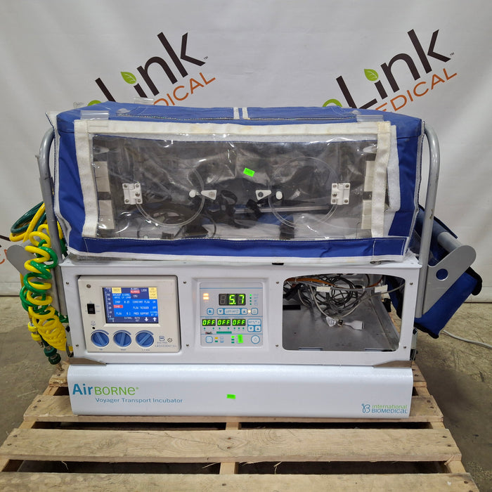 Airborne PulseOx Voyager Transport Incubator
