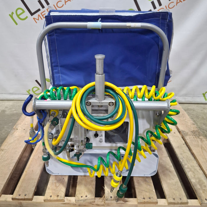 Airborne PulseOx Voyager Transport Incubator