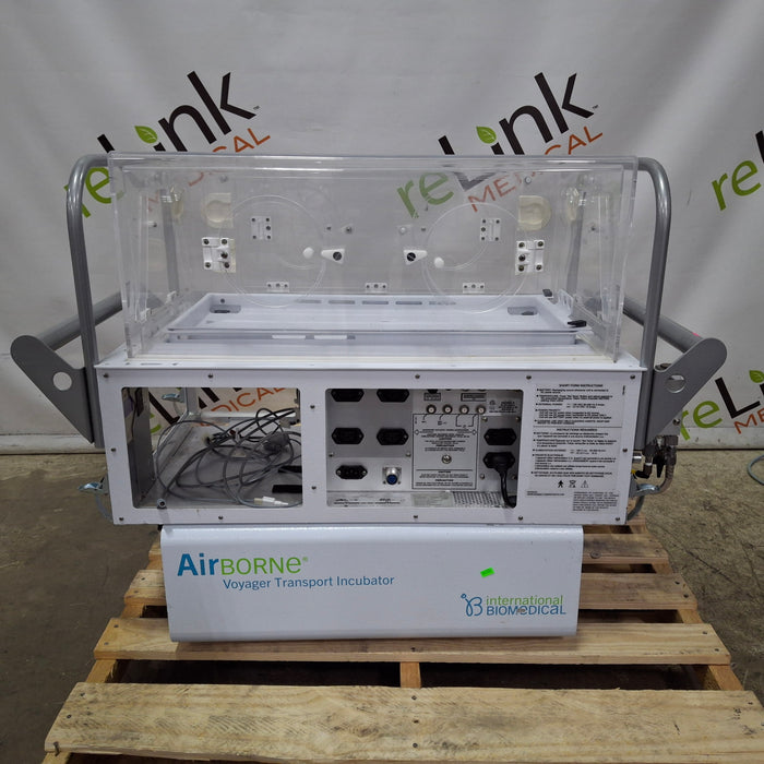 Airborne PulseOx Voyager Transport Incubator