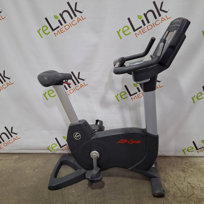 Life Fitness 95c Lifecycle Upright Bike
