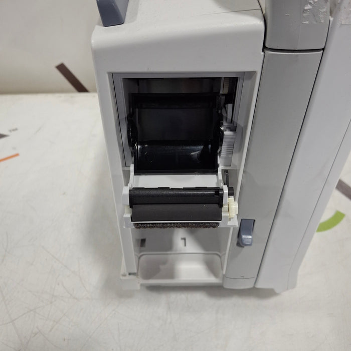 GE Healthcare Carescape B650 Emergency Care Patient Monitor