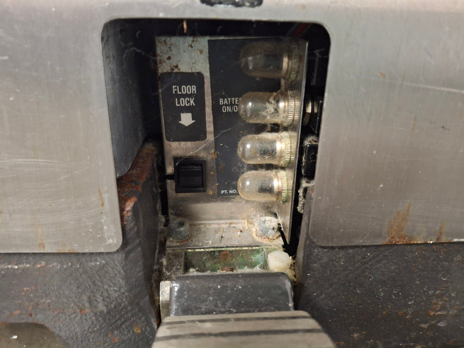 Steris 3085SP Surgical Table