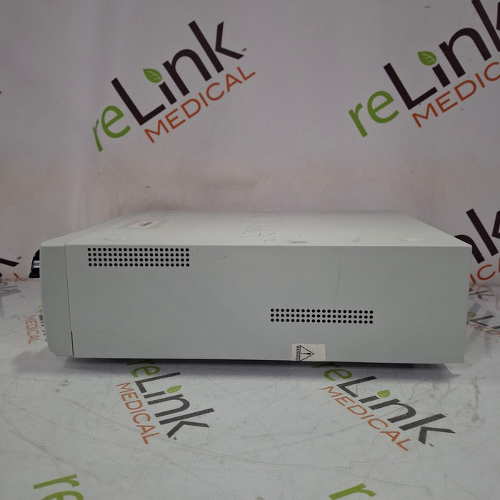 Stryker L9000 Light Source