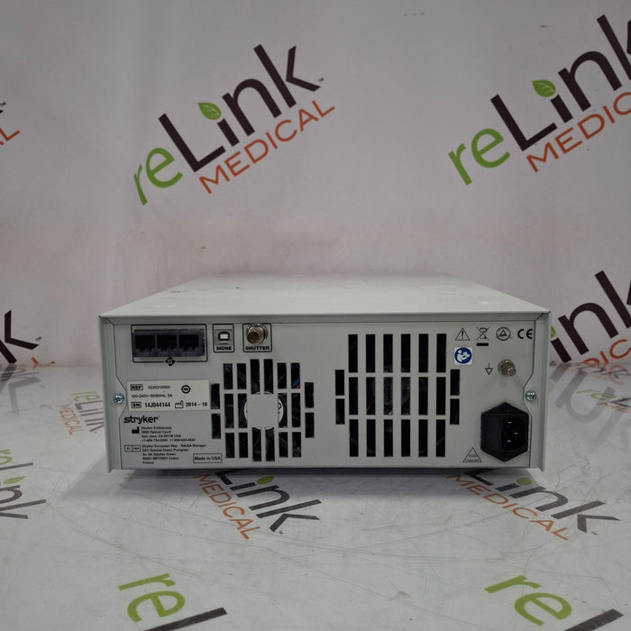 Stryker L9000 Light Source