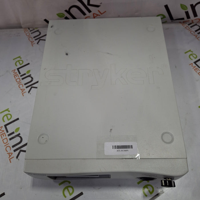 Stryker L9000 Light Source