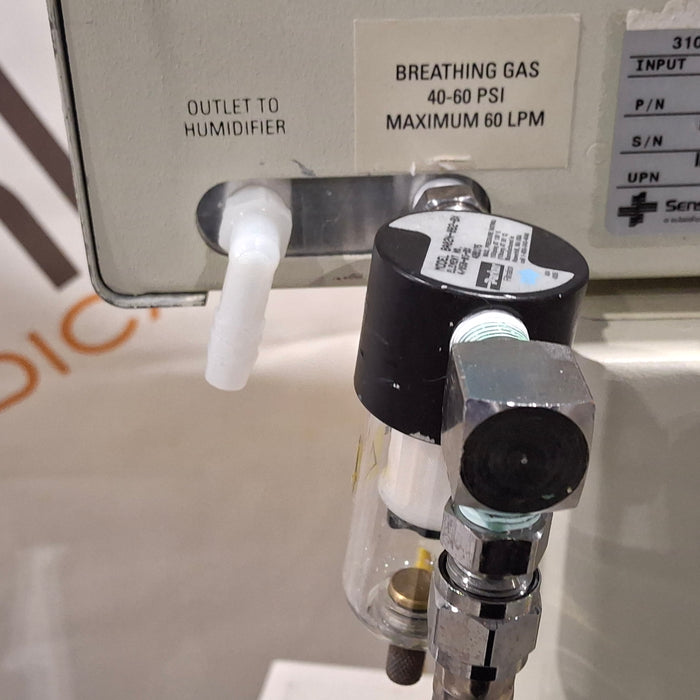CareFusion SensorMedics 3100B Ventilator