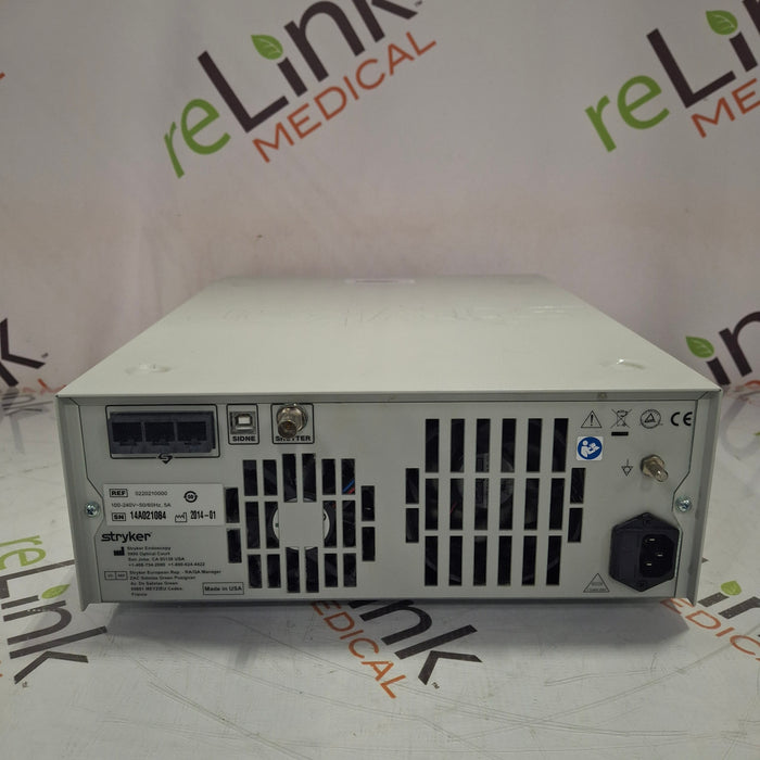 Stryker L9000 Light Source