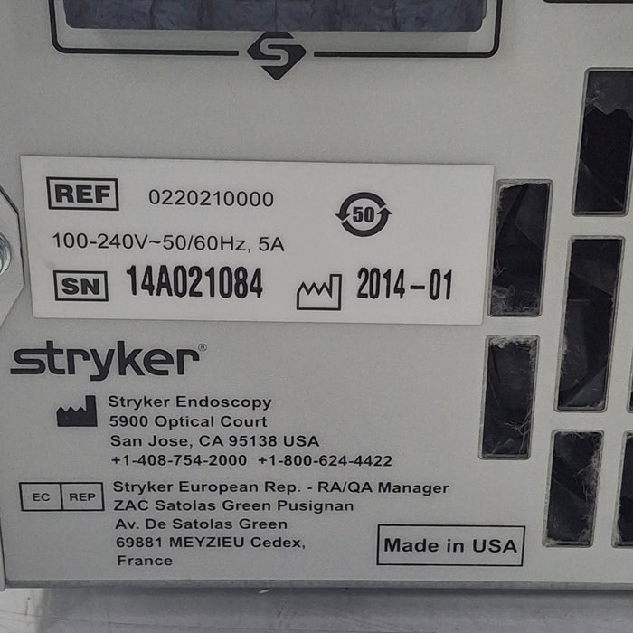 Stryker L9000 Light Source