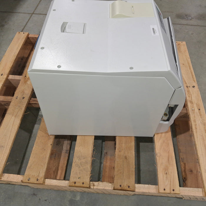 Midmark M11-042 UltraClave Autoclave Sterilizer