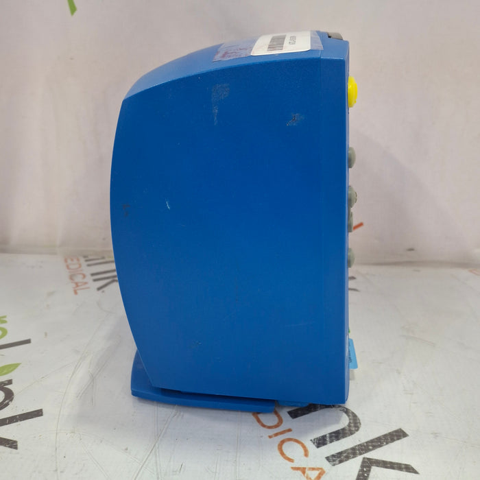 GE Healthcare Dinamap V100 - NIBP, SpO2, Temp Vital Signs Monitor