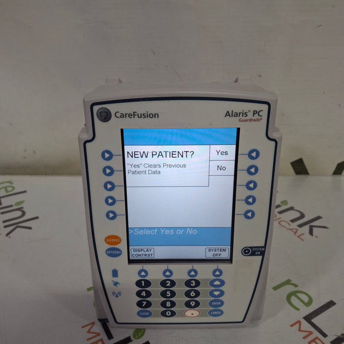 CareFusion Alaris 8015 Large Screen POC Infusion Pump