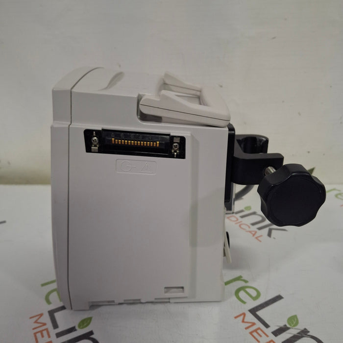 CareFusion Alaris 8015 Large Screen POC Infusion Pump