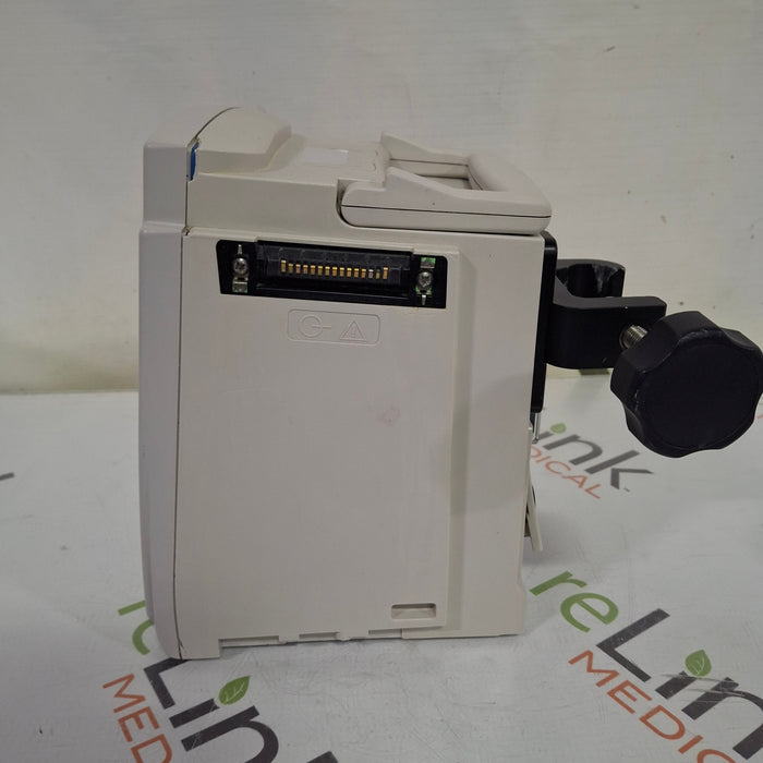 CareFusion Alaris 8015 Large Screen POC Infusion Pump