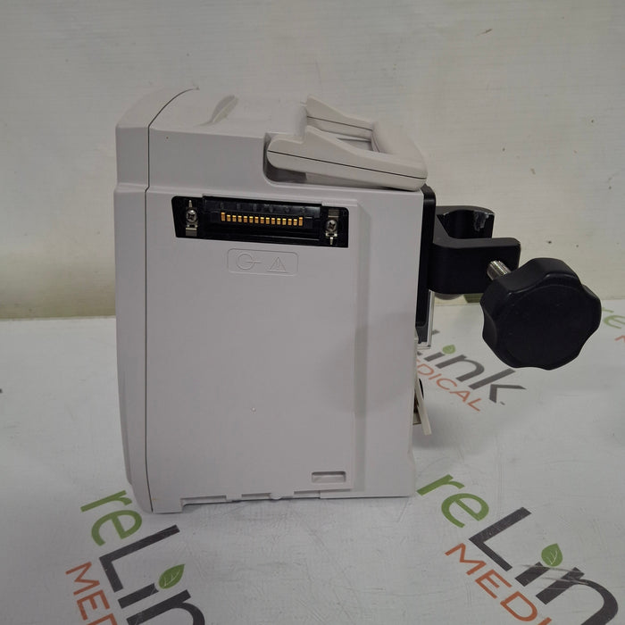 CareFusion Alaris 8015 Large Screen POC Infusion Pump