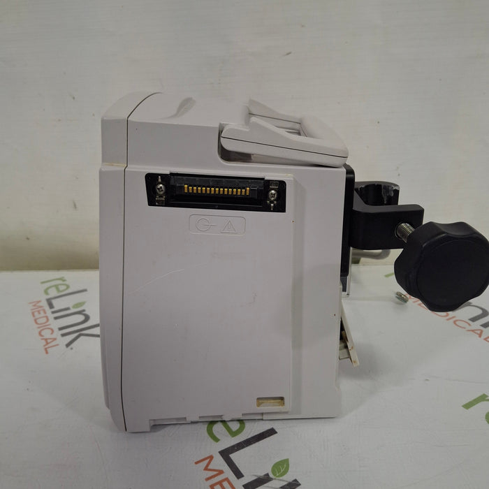 CareFusion Alaris 8015 Large Screen POC Infusion Pump