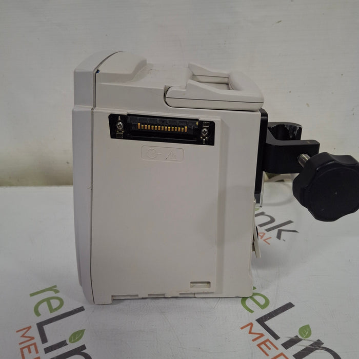 CareFusion Alaris 8015 Large Screen POC Infusion Pump