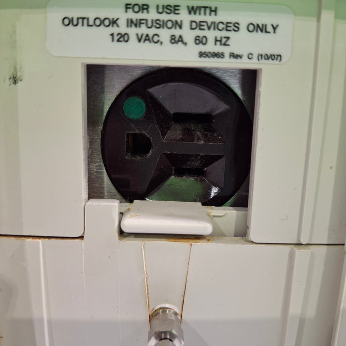B. Braun Outlook 400ES Infusion Pump